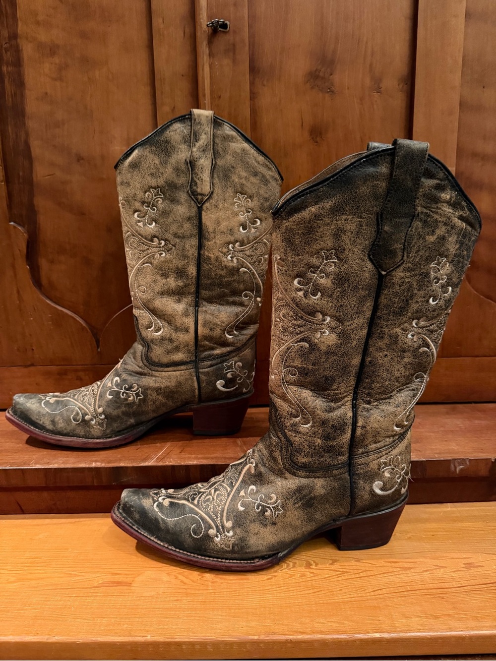 Circle G by Corral Distressed Western Boots Sz 10 M